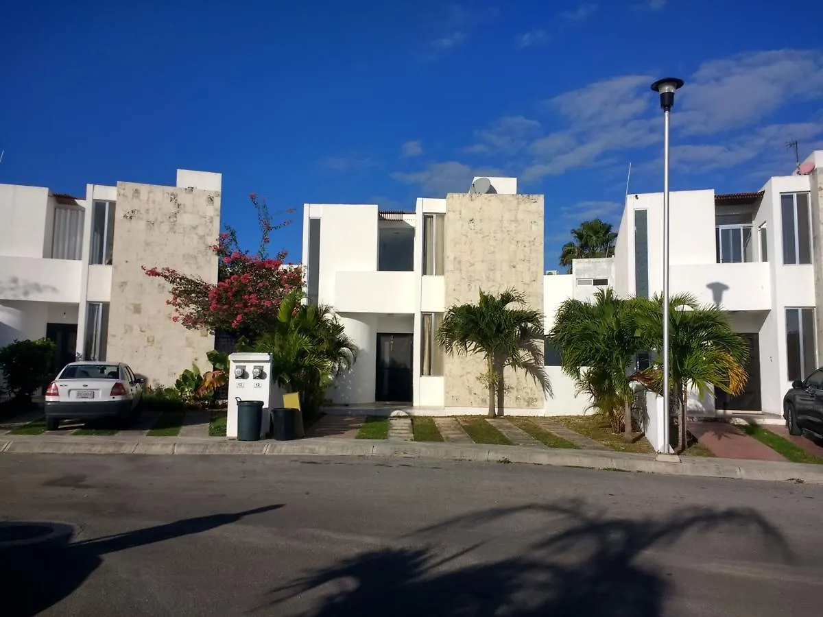Bahia Dorada Hotel Cancún